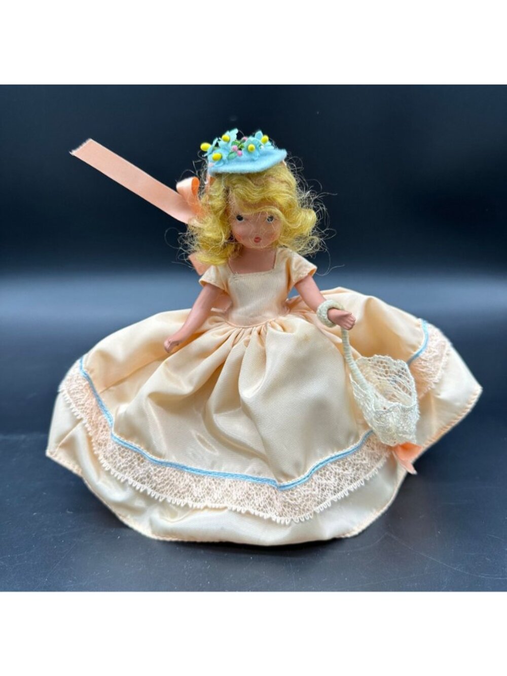 Nancy Ann Doll 190 Shower Girl for April Porcelain Bisque Hand Painted Storybook - Picture 2 of 10